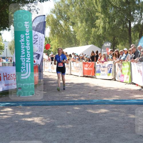 07.09.2025 - 19. Norderstedt Triathlon Zöllner http://msf.ph/oto/8784761 07.09.2025 13:11:51 Ziel 213 meine-sportfotos.de