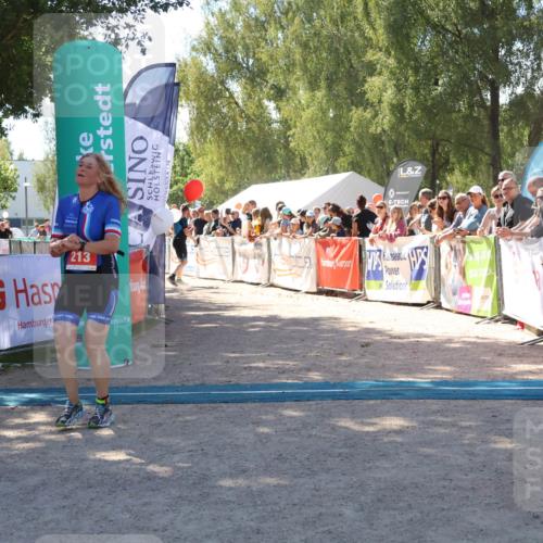 07.09.2025 - 19. Norderstedt Triathlon Zöllner http://msf.ph/oto/8784781 07.09.2025 13:11:54 Ziel 213 meine-sportfotos.de