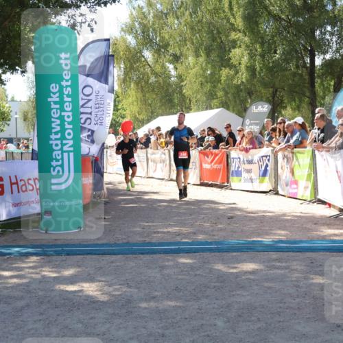 07.09.2025 - 19. Norderstedt Triathlon Zöllner http://msf.ph/oto/8784803 07.09.2025 13:11:58 Ziel 213, 244, 1342 meine-sportfotos.de