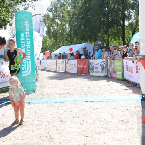 07.09.2025 - 19. Norderstedt Triathlon Zöllner http://msf.ph/oto/8784804 07.09.2025 15:24:55 Ziel 1017 meine-sportfotos.de