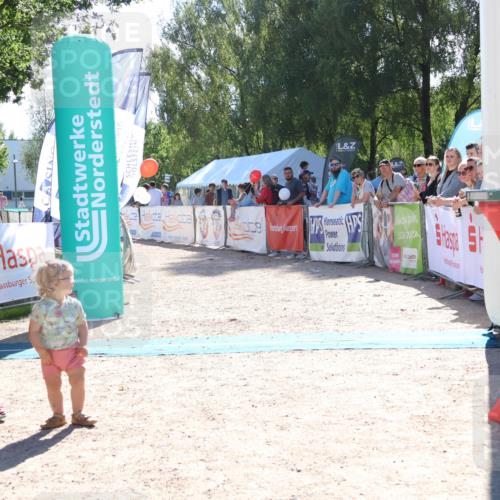 07.09.2025 - 19. Norderstedt Triathlon Zöllner http://msf.ph/oto/8784812 07.09.2025 15:24:55 Ziel 1017 meine-sportfotos.de