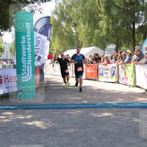 07.09.2025 - 19. Norderstedt Triathlon Zöllner http://msf.ph/oto/8784814 07.09.2025 13:12:00 Ziel 244, 1342 meine-sportfotos.de