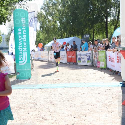 07.09.2025 - 19. Norderstedt Triathlon Zöllner http://msf.ph/oto/8784815 07.09.2025 15:25:03 Ziel 1401 meine-sportfotos.de