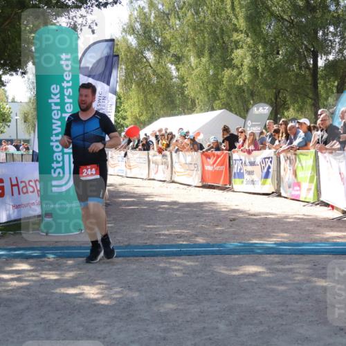07.09.2025 - 19. Norderstedt Triathlon Zöllner http://msf.ph/oto/8784833 07.09.2025 13:12:02 Ziel 244, 1342 meine-sportfotos.de