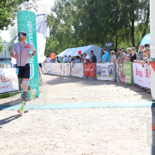 07.09.2025 - 19. Norderstedt Triathlon Zöllner http://msf.ph/oto/8784839 07.09.2025 15:25:04 Ziel 1401 meine-sportfotos.de