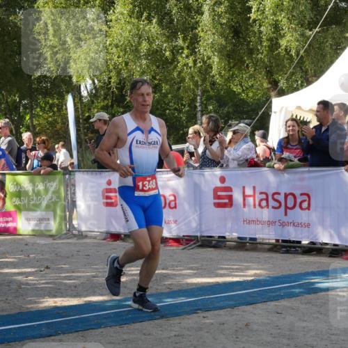 07.09.2025 - 19. Norderstedt Triathlon Zöllner http://msf.ph/oto/8784857 07.09.2025 12:29:02 Ziel 736, 1197, 1348 meine-sportfotos.de