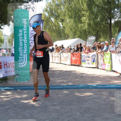 07.09.2025 - 19. Norderstedt Triathlon Zöllner http://msf.ph/oto/8784862 07.09.2025 13:12:11 Ziel 820 meine-sportfotos.de