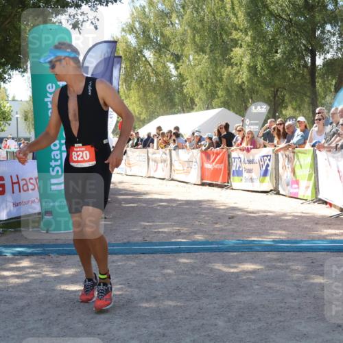 07.09.2025 - 19. Norderstedt Triathlon Zöllner http://msf.ph/oto/8784864 07.09.2025 13:12:12 Ziel 820 meine-sportfotos.de