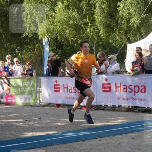 07.09.2025 - 19. Norderstedt Triathlon Zöllner http://msf.ph/oto/8784890 07.09.2025 12:29:28 Ziel 149, 155 meine-sportfotos.de