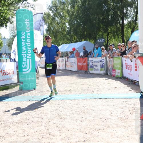 07.09.2025 - 19. Norderstedt Triathlon Zöllner http://msf.ph/oto/8784903 07.09.2025 15:25:09 Ziel 1008, 1401 meine-sportfotos.de