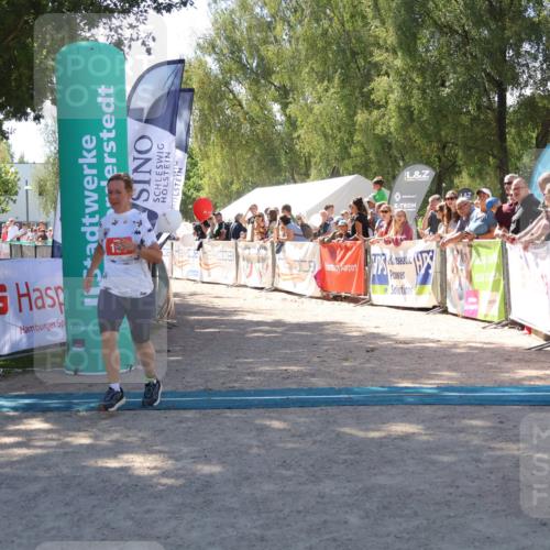 07.09.2025 - 19. Norderstedt Triathlon Zöllner http://msf.ph/oto/8784916 07.09.2025 13:12:26 Ziel 169, 700 meine-sportfotos.de