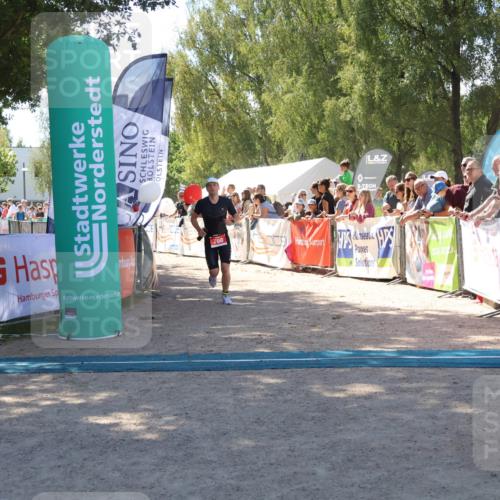 07.09.2025 - 19. Norderstedt Triathlon Zöllner http://msf.ph/oto/8784939 07.09.2025 13:12:30 Ziel 169, 700 meine-sportfotos.de