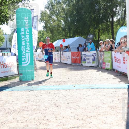 07.09.2025 - 19. Norderstedt Triathlon Zöllner http://msf.ph/oto/8784970 07.09.2025 15:26:01 Ziel 366 meine-sportfotos.de