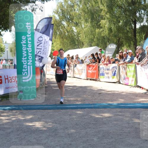 07.09.2025 - 19. Norderstedt Triathlon Zöllner http://msf.ph/oto/8784976 07.09.2025 13:12:39 Ziel 1243 meine-sportfotos.de
