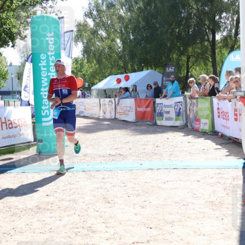 07.09.2025 - 19. Norderstedt Triathlon Zöllner http://msf.ph/oto/8784984 07.09.2025 15:26:02 Ziel 366 meine-sportfotos.de