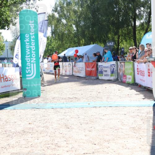 07.09.2025 - 19. Norderstedt Triathlon Zöllner http://msf.ph/oto/8784999 07.09.2025 15:26:17 Ziel 981 meine-sportfotos.de