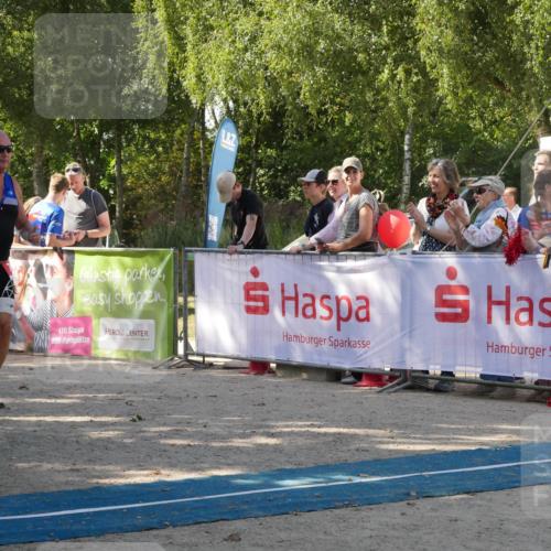 07.09.2025 - 19. Norderstedt Triathlon Zöllner http://msf.ph/oto/8785008 07.09.2025 12:31:33 Ziel 710 meine-sportfotos.de