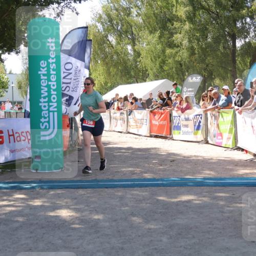 07.09.2025 - 19. Norderstedt Triathlon Zöllner http://msf.ph/oto/8785030 07.09.2025 13:13:11 Ziel 156, 1322 meine-sportfotos.de