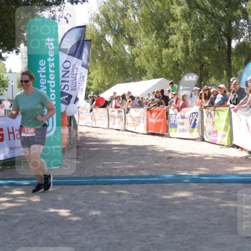 07.09.2025 - 19. Norderstedt Triathlon Zöllner http://msf.ph/oto/8785036 07.09.2025 13:13:12 Ziel 156, 1322 meine-sportfotos.de