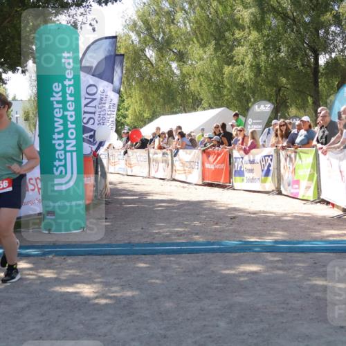 07.09.2025 - 19. Norderstedt Triathlon Zöllner http://msf.ph/oto/8785039 07.09.2025 13:13:12 Ziel 156, 1322 meine-sportfotos.de
