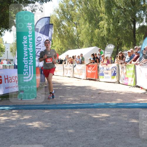 07.09.2025 - 19. Norderstedt Triathlon Zöllner http://msf.ph/oto/8785069 07.09.2025 13:13:38 Ziel 701 meine-sportfotos.de