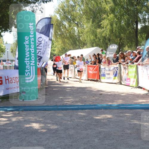 07.09.2025 - 19. Norderstedt Triathlon Zöllner http://msf.ph/oto/8785081 07.09.2025 13:14:11 Ziel 139, 302, 780, 1277, 1293 meine-sportfotos.de