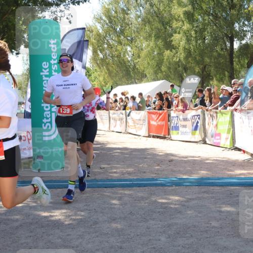 07.09.2025 - 19. Norderstedt Triathlon Zöllner http://msf.ph/oto/8785115 07.09.2025 13:14:15 Ziel 139, 302, 780, 1277, 1293 meine-sportfotos.de