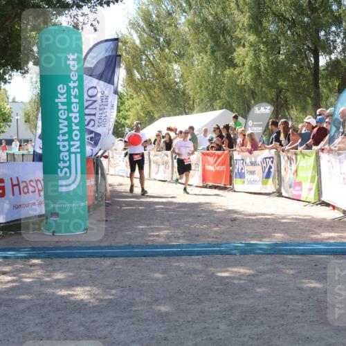 07.09.2025 - 19. Norderstedt Triathlon Zöllner http://msf.ph/oto/8785136 07.09.2025 13:14:17 Ziel 139, 302, 780, 827, 1277, 1293, 1398 meine-sportfotos.de