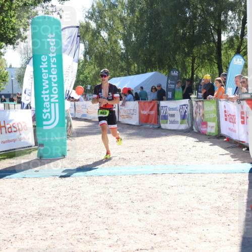 07.09.2025 - 19. Norderstedt Triathlon Zöllner http://msf.ph/oto/8785150 07.09.2025 15:28:29 Ziel 983 meine-sportfotos.de