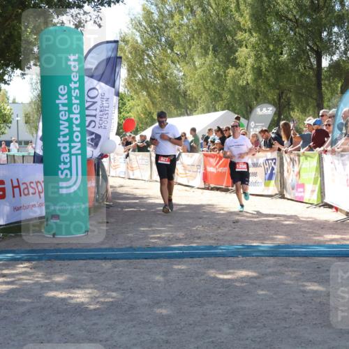 07.09.2025 - 19. Norderstedt Triathlon Zöllner http://msf.ph/oto/8785153 07.09.2025 13:14:19 Ziel 139, 302, 780, 827, 1277, 1293, 1398 meine-sportfotos.de