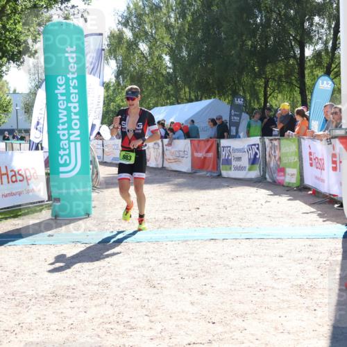 07.09.2025 - 19. Norderstedt Triathlon Zöllner http://msf.ph/oto/8785157 07.09.2025 15:28:30 Ziel 983 meine-sportfotos.de