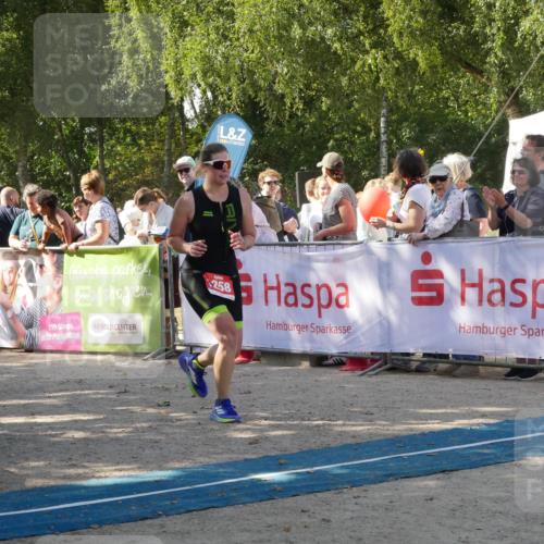 07.09.2025 - 19. Norderstedt Triathlon Zöllner http://msf.ph/oto/8785173 07.09.2025 12:36:38 Ziel 1258 meine-sportfotos.de