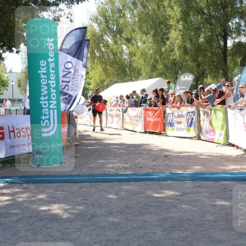 07.09.2025 - 19. Norderstedt Triathlon Zöllner http://msf.ph/oto/8785175 07.09.2025 13:14:44 Ziel 189, 717 meine-sportfotos.de