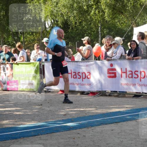 07.09.2025 - 19. Norderstedt Triathlon Zöllner http://msf.ph/oto/8785183 07.09.2025 12:36:42 Ziel 1258, 1319 meine-sportfotos.de