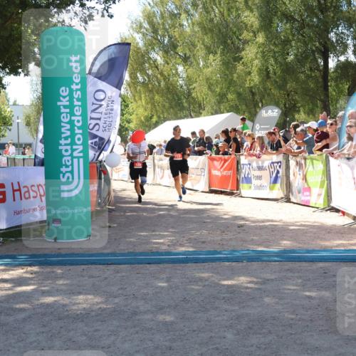 07.09.2025 - 19. Norderstedt Triathlon Zöllner http://msf.ph/oto/8785185 07.09.2025 13:14:46 Ziel 189, 717 meine-sportfotos.de