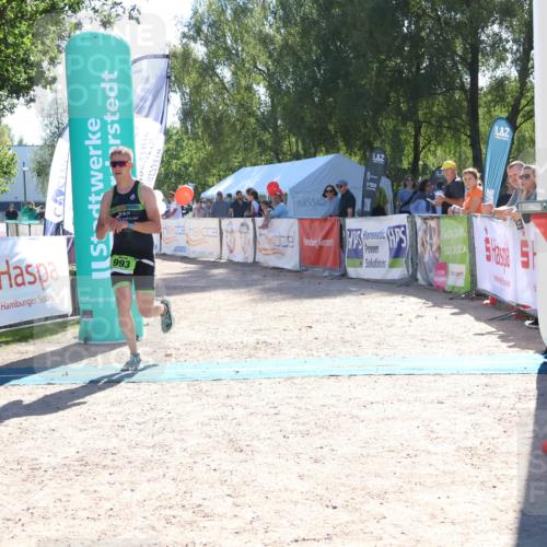 07.09.2025 - 19. Norderstedt Triathlon Zöllner http://msf.ph/oto/8785196 07.09.2025 15:28:36 Ziel 983, 993 meine-sportfotos.de