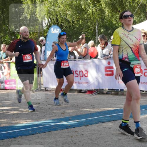 07.09.2025 - 19. Norderstedt Triathlon Zöllner http://msf.ph/oto/8785197 07.09.2025 12:36:49 Ziel 190, 860, 1267, 1319 meine-sportfotos.de