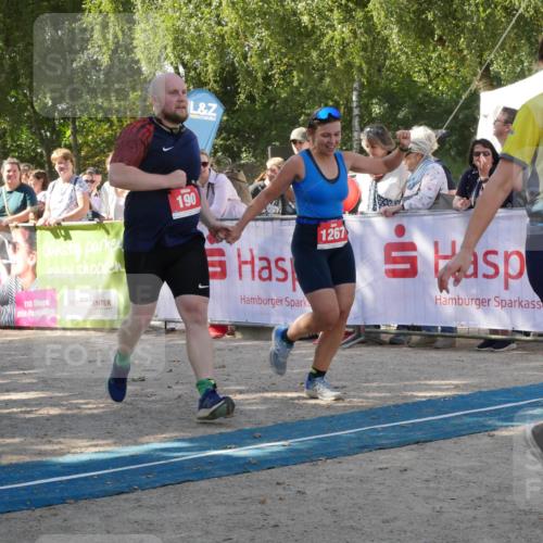 07.09.2025 - 19. Norderstedt Triathlon Zöllner http://msf.ph/oto/8785198 07.09.2025 12:36:49 Ziel 190, 860, 1267, 1319 meine-sportfotos.de