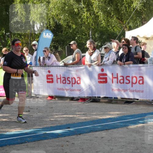 07.09.2025 - 19. Norderstedt Triathlon Zöllner http://msf.ph/oto/8785202 07.09.2025 12:37:00 Ziel 1161 meine-sportfotos.de