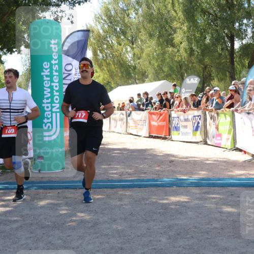 07.09.2025 - 19. Norderstedt Triathlon Zöllner http://msf.ph/oto/8785213 07.09.2025 13:14:49 Ziel 189, 717 meine-sportfotos.de
