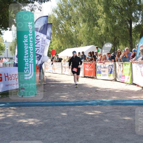 07.09.2025 - 19. Norderstedt Triathlon Zöllner http://msf.ph/oto/8785236 07.09.2025 13:15:06 Ziel 852 meine-sportfotos.de