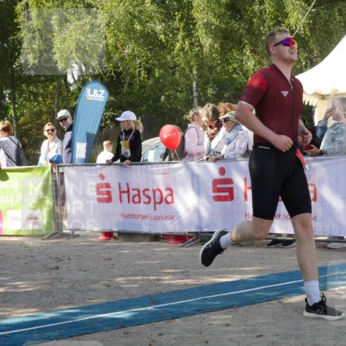 07.09.2025 - 19. Norderstedt Triathlon Zöllner http://msf.ph/oto/8785246 07.09.2025 12:37:43 Ziel 253, 280, 719, 861, 1244 meine-sportfotos.de