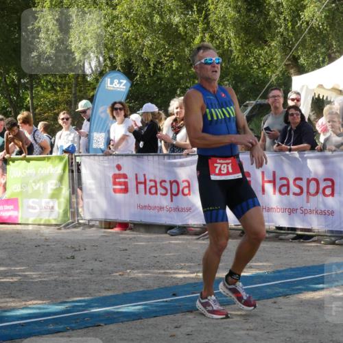 07.09.2025 - 19. Norderstedt Triathlon Zöllner http://msf.ph/oto/8785305 07.09.2025 12:39:36 Ziel 791 meine-sportfotos.de
