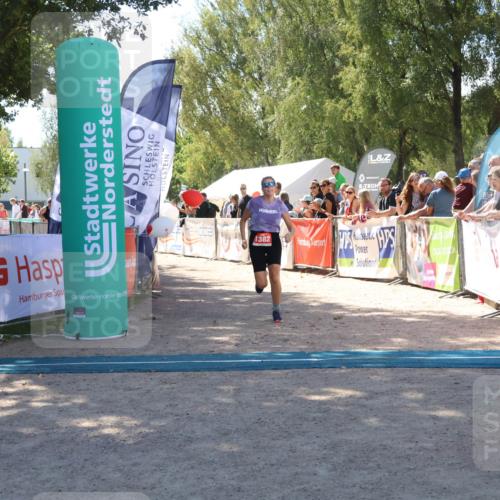 07.09.2025 - 19. Norderstedt Triathlon Zöllner http://msf.ph/oto/8785337 07.09.2025 13:15:21 Ziel 176, 1382 meine-sportfotos.de