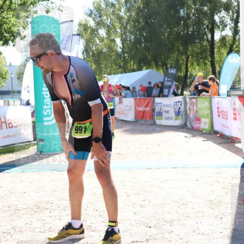 07.09.2025 - 19. Norderstedt Triathlon Zöllner http://msf.ph/oto/8785343 07.09.2025 15:29:40 Ziel 1020, 1027 meine-sportfotos.de