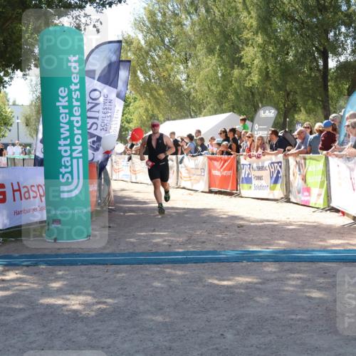 07.09.2025 - 19. Norderstedt Triathlon Zöllner http://msf.ph/oto/8785355 07.09.2025 13:15:26 Ziel 308, 1382 meine-sportfotos.de