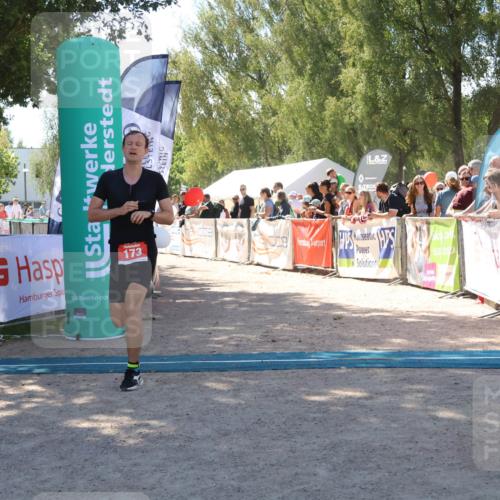 07.09.2025 - 19. Norderstedt Triathlon Zöllner http://msf.ph/oto/8785384 07.09.2025 13:15:33 Ziel 173, 308 meine-sportfotos.de