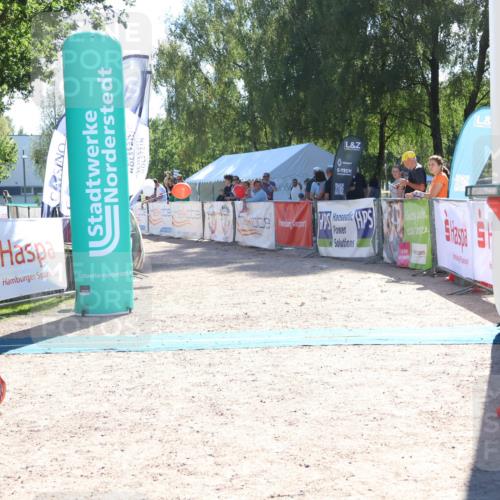 07.09.2025 - 19. Norderstedt Triathlon Zöllner http://msf.ph/oto/8785420 07.09.2025 15:29:54 Ziel 1002 meine-sportfotos.de