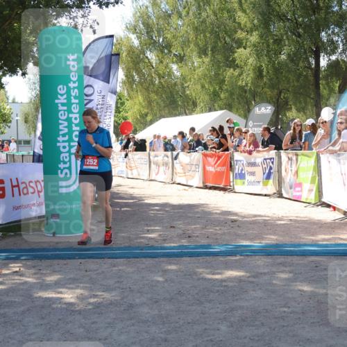 07.09.2025 - 19. Norderstedt Triathlon Zöllner http://msf.ph/oto/8785464 07.09.2025 13:16:12 Ziel 1252 meine-sportfotos.de