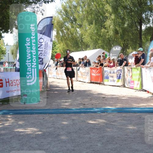 07.09.2025 - 19. Norderstedt Triathlon Zöllner http://msf.ph/oto/8785498 07.09.2025 13:16:55 Ziel 1238 meine-sportfotos.de